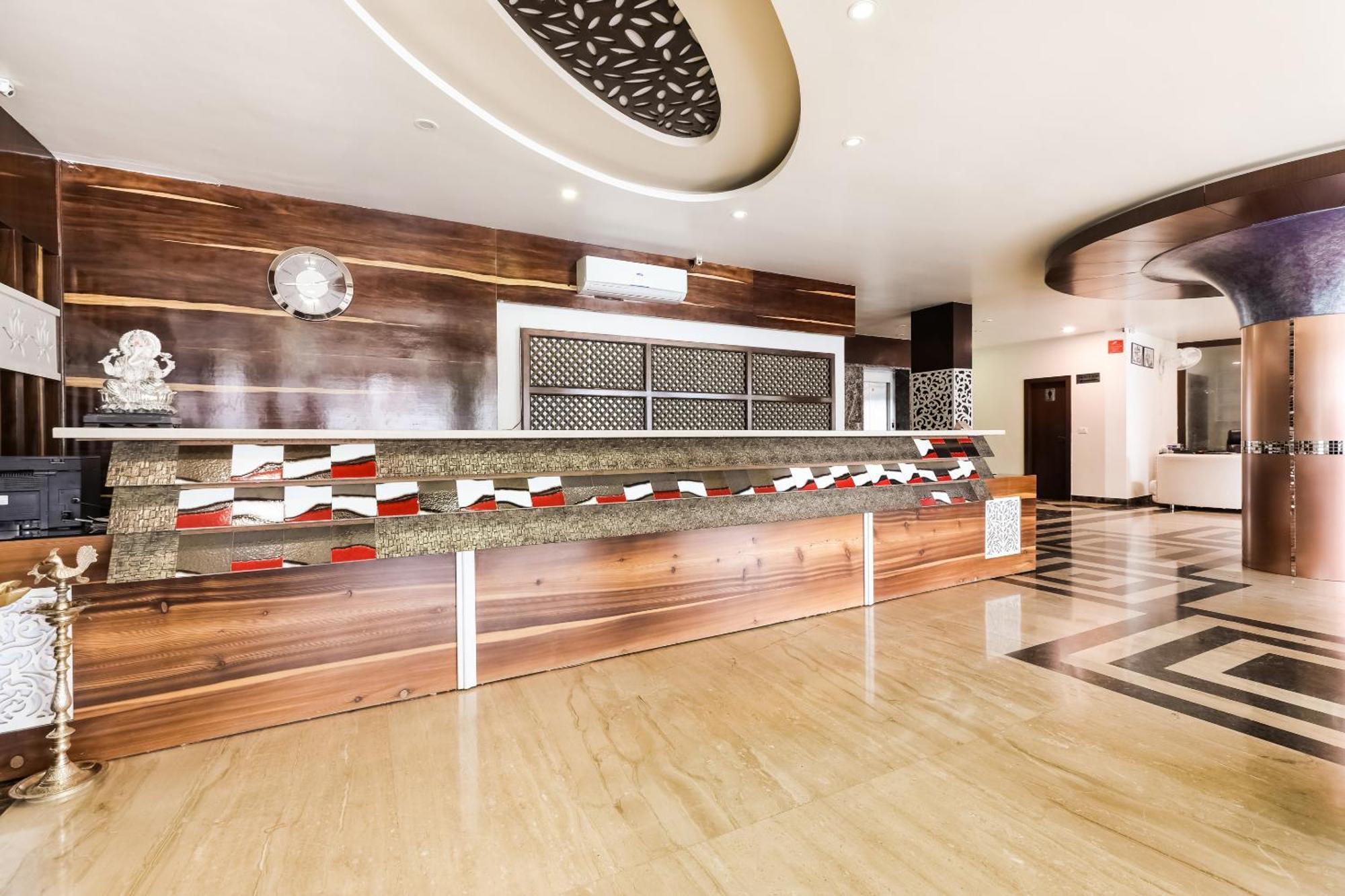 Super Townhouse Lalghati Near Airport Bhopal Dış mekan fotoğraf